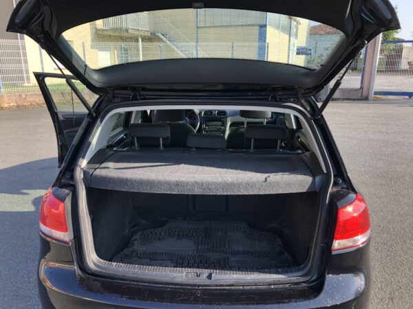 Volkswagen Golf VI 1.6 TDI 105 – Image 15