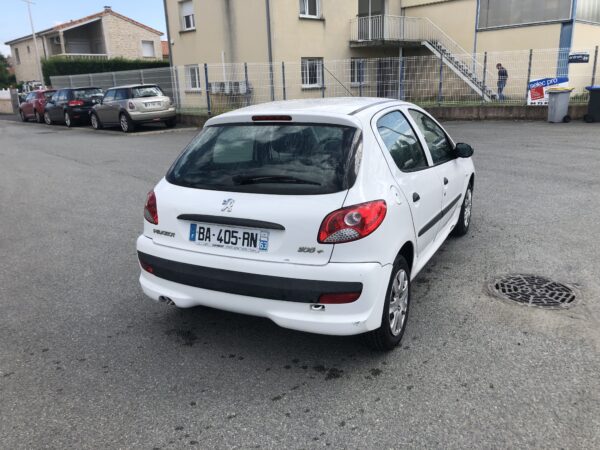 Peugeot 206+ 1.1 – Image 6