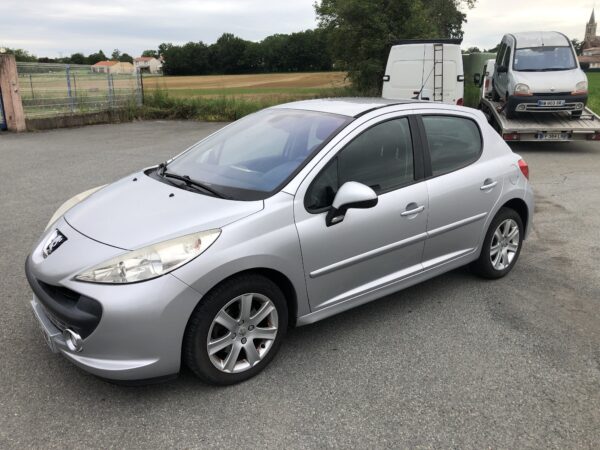 Peugeot 207 1.6 hdi 110cv