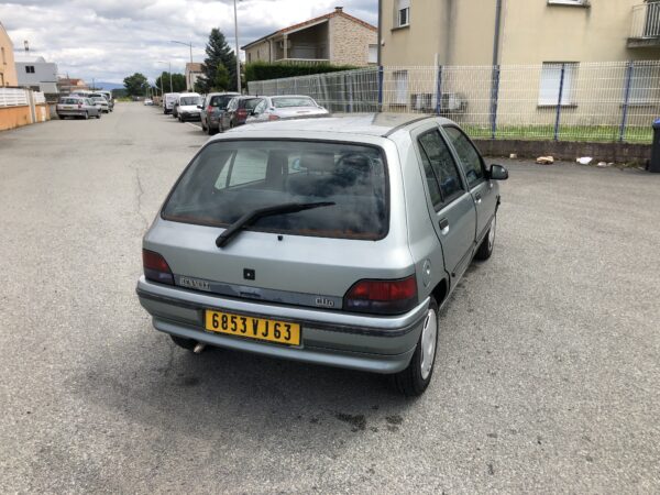 Renault Clio 1.4 RN – Image 9