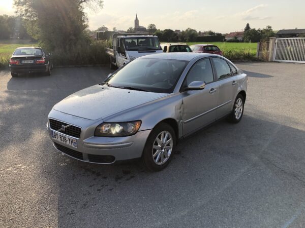 Volvo S40 2.0D 136cv – Image 2