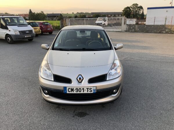 Renault Clio 1.5 Dci 85cv – Image 3