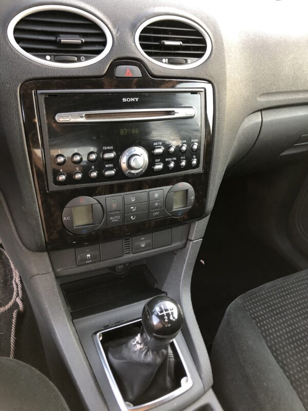 Ford Focus 2.0 Tdci 136cv – Image 9
