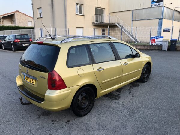 Peugeot 307 SW 7 places – Image 5