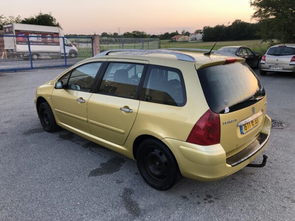 Peugeot 307 SW 7 places – Image 9