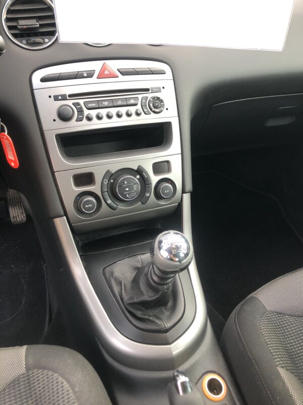 Peugeot 308 1.6 Hdi 110cv – Image 10