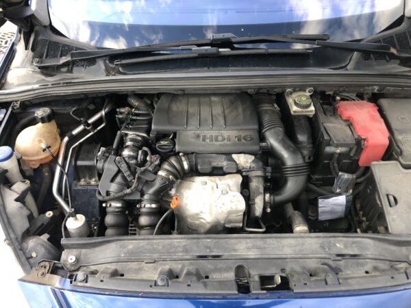 Peugeot 308 1.6 Hdi 110cv – Image 14