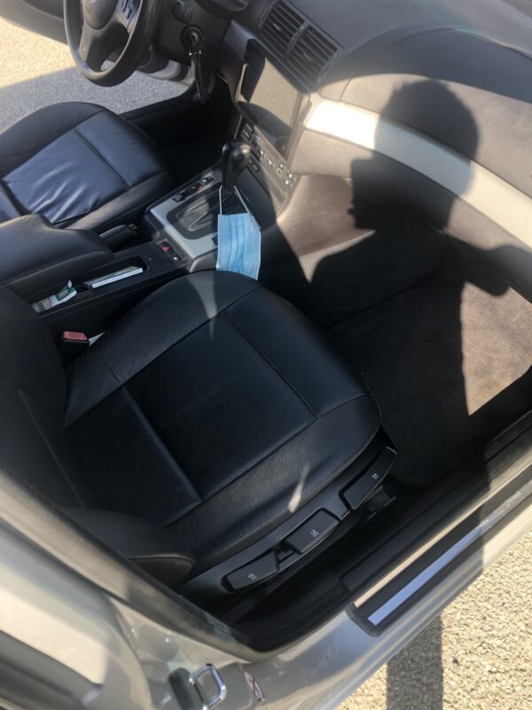 BMW 330 XD – Image 15