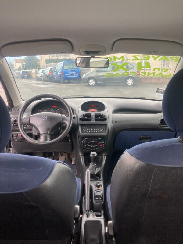 PEUGEOT 206 1.9D 70cv – Image 11