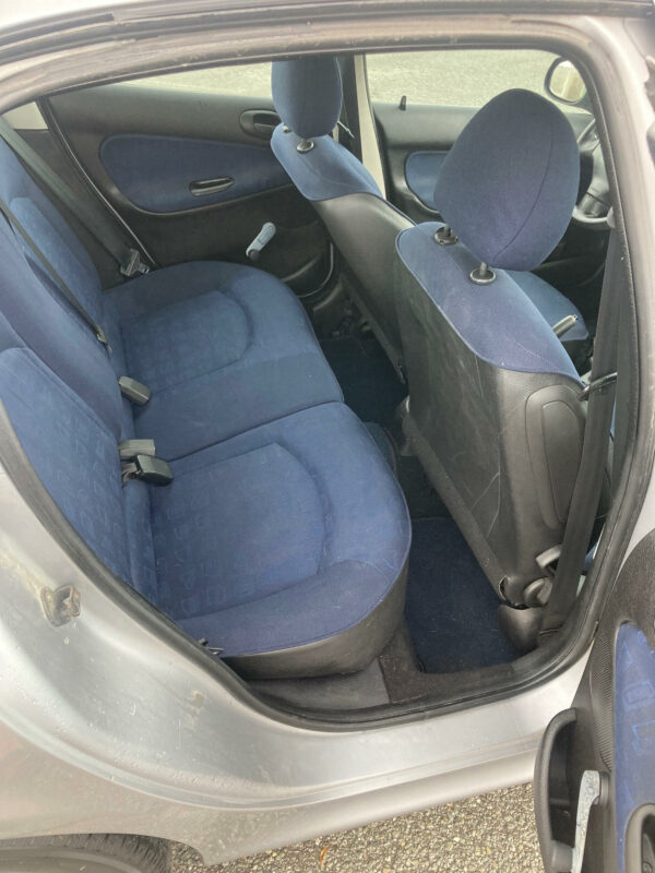 PEUGEOT 206 1.9D 70cv – Image 9
