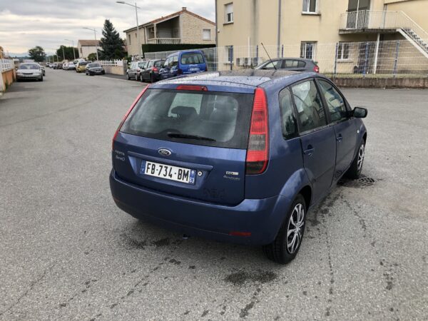 Ford Fiesta 1.4 TDCI – Image 8