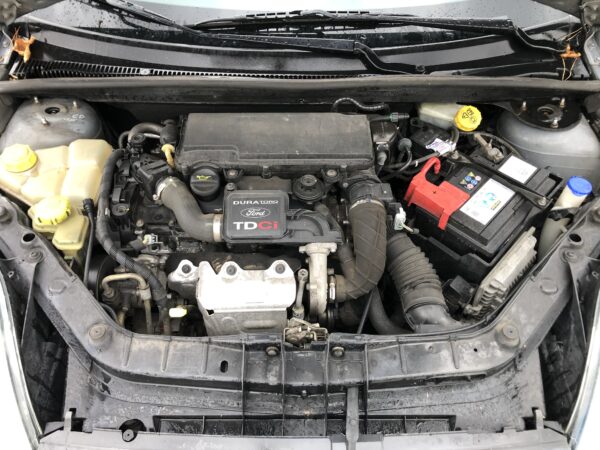 Ford Fiesta 1.4 TDCI – Image 12