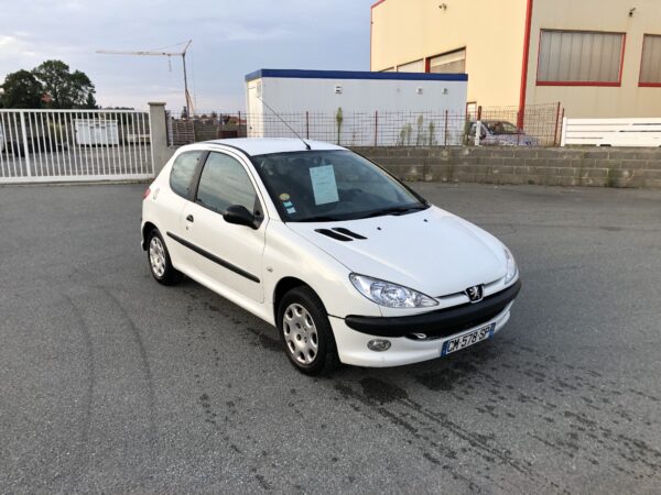 PEUGEOT 206 1.4 HDI 70ch – Image 3