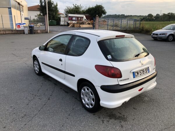 PEUGEOT 206 1.4 HDI 70ch – Image 6