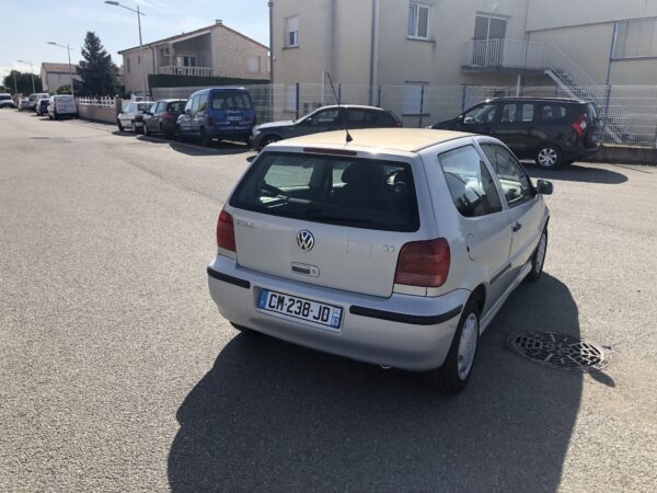 VOLKSWAGEN POLO 1.4 75cv (ESSENCE) – Image 5