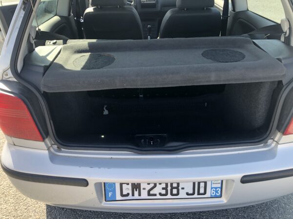VOLKSWAGEN POLO 1.4 75cv (ESSENCE) – Image 11