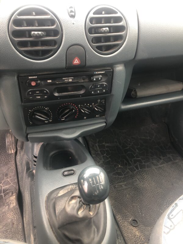 RENAULT KANGOO 1.9 Diesel – Image 10