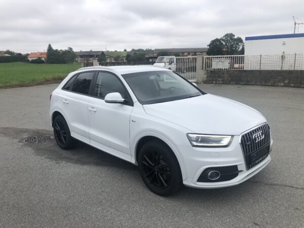 AUDI Q3 TFSI 170cv S LINE FULL OPTIONS