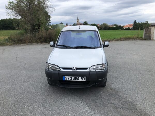 PEUGEOT PARTNER 2.0HDI USHUAIA