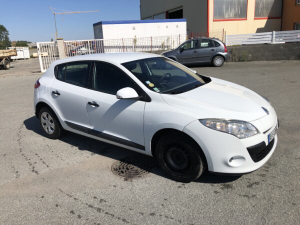 RENAULT MEGANE III 1.5 DCI 90ch – Image 5