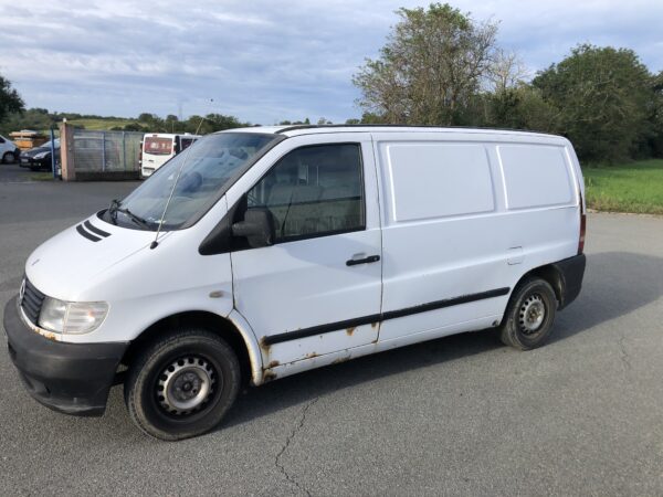 MERCEDES VITO 112 2.2 122CH
