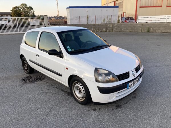 RENAULT CLIO 1.5DCI 65ch – Image 4