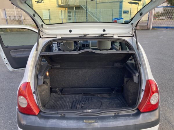 RENAULT CLIO 1.5DCI 65ch – Image 13