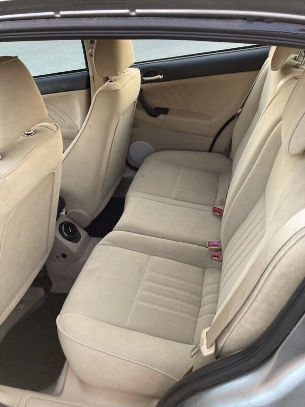 ALFA ROMEO 147 JTDM 1.9 120ch – Image 11