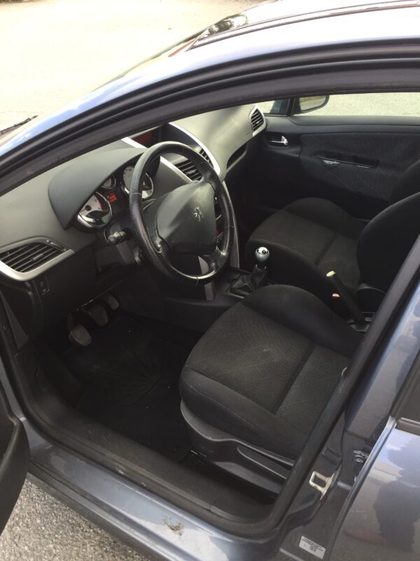 PEUGEOT 207 HDI 90ch – Image 7