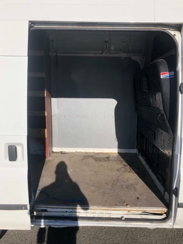 FORD TRANSIT 2.2 TDCI 16V 110ch – Image 13