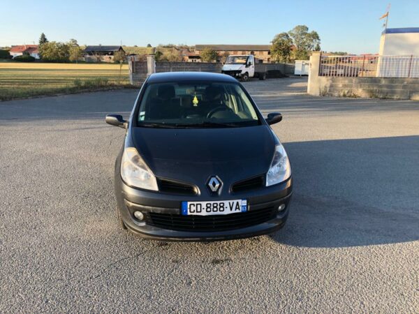 RENAULT CLIO III 1.5DCI 75ch – Image 3