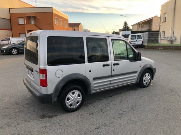 FORD TOURNEO CONNECT 1.8TDCi Combi 90ch – Image 4
