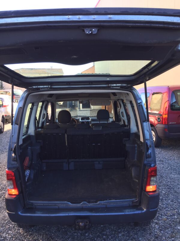 PEUGEOT PARTNER 1.6 HDI Presence 75ch – Image 13