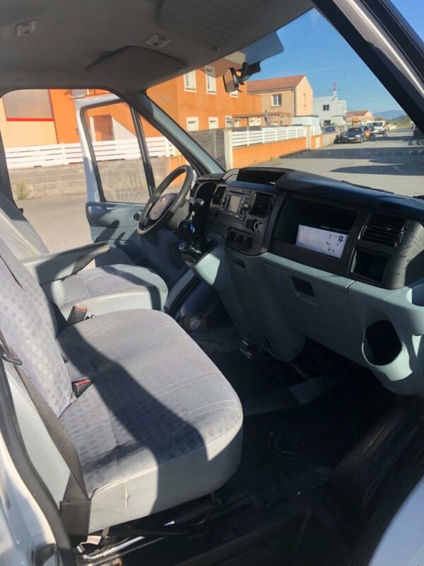 FORD TRANSIT 2.2 TDCI 16V 110ch – Image 8