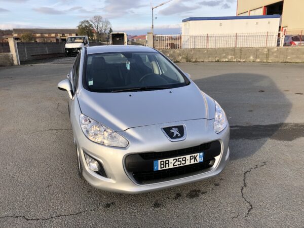PEUGEOT 308 1.6HDI 90ch – Image 3