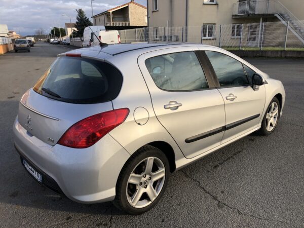 PEUGEOT 308 1.6HDI 90ch – Image 6