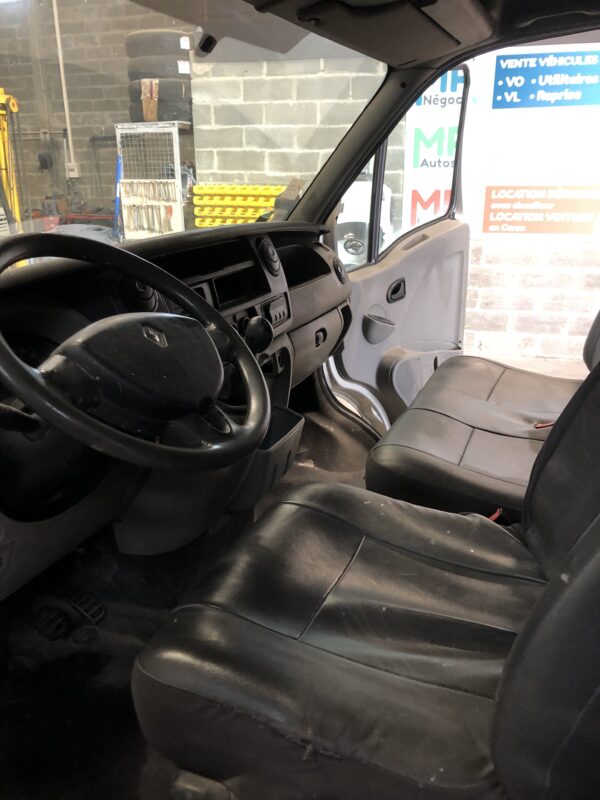Renault Master L2H2 2.5Dci 150cv – Image 5