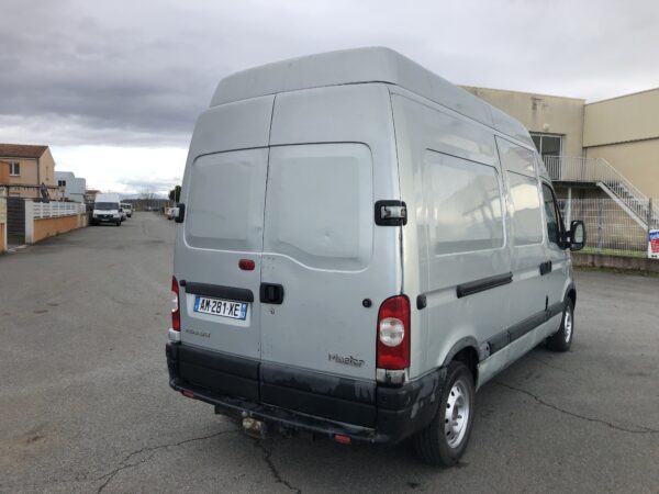 Renault Master L2H2 2.5Dci 150cv – Image 18