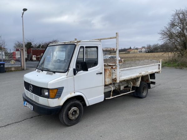 Mercedes 408D Benne – Image 14
