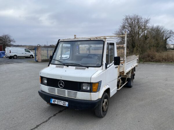 Mercedes 408D Benne – Image 13