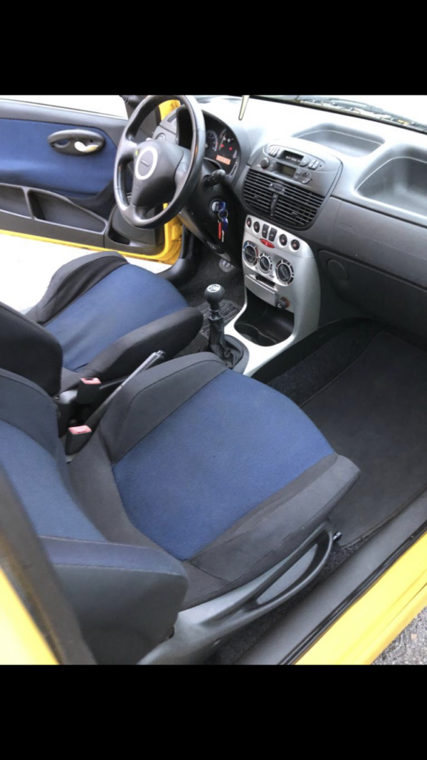 FIAT PUNTO 1.2i 16V 80ch – Image 12