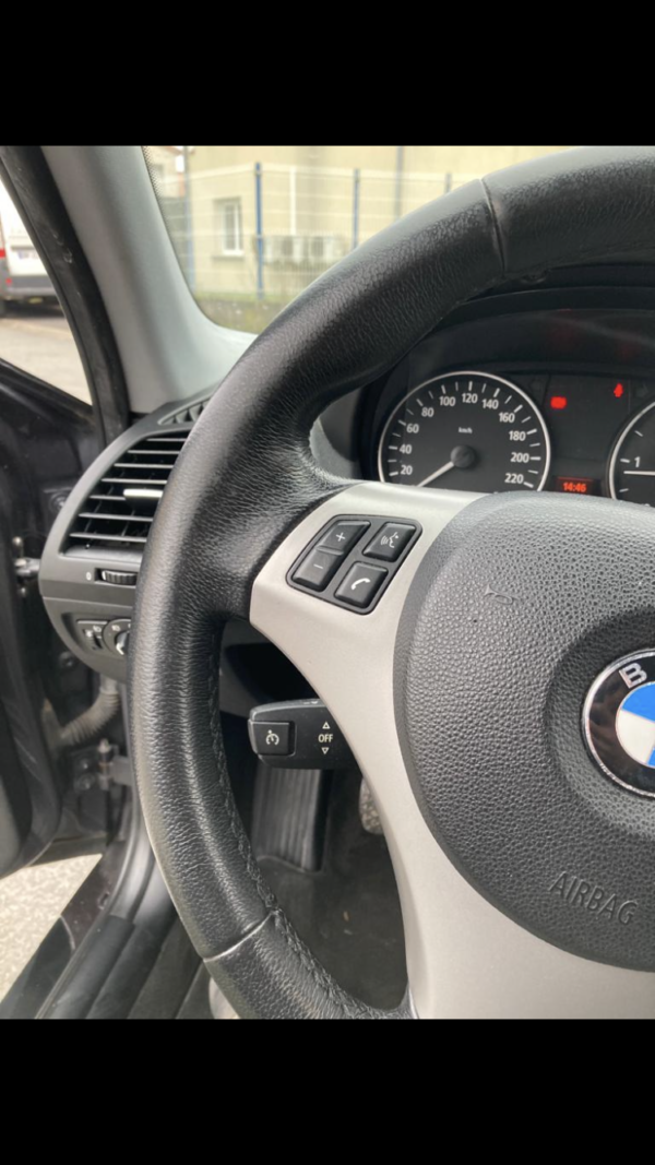 BMW 118D 122ch – Image 12