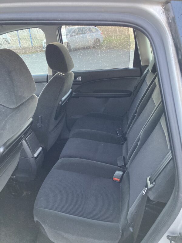 Ford Focus C-max 1.8TDCI 115cv – Image 15
