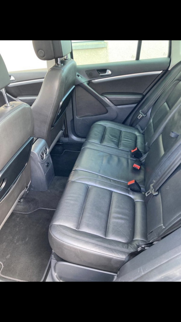VOLKSWAGEN TIGUAN CARAT 2.0 TDI 140ch – Image 9