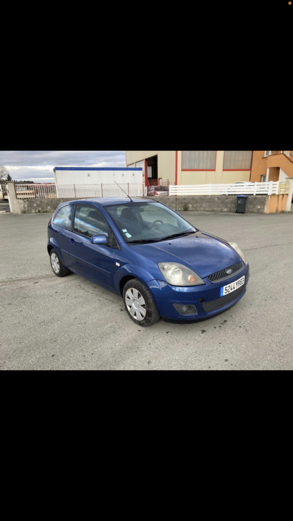 FORD FIESTA 1.4 TDCi Clim – Image 4