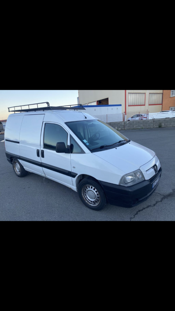 PEUGEOT EXPERT 2.0 HDI 3Places – Image 4