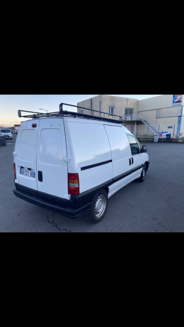PEUGEOT EXPERT 2.0 HDI 3Places – Image 5