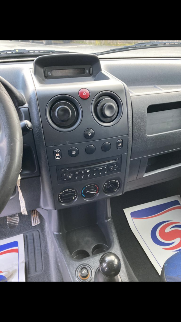 PEUGEOT PARTNER 2.0 HDI 90ch – Image 9