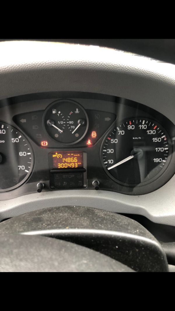 PEUGEOT EXPERT III 2.0 HDI 16V 128ch – Image 9