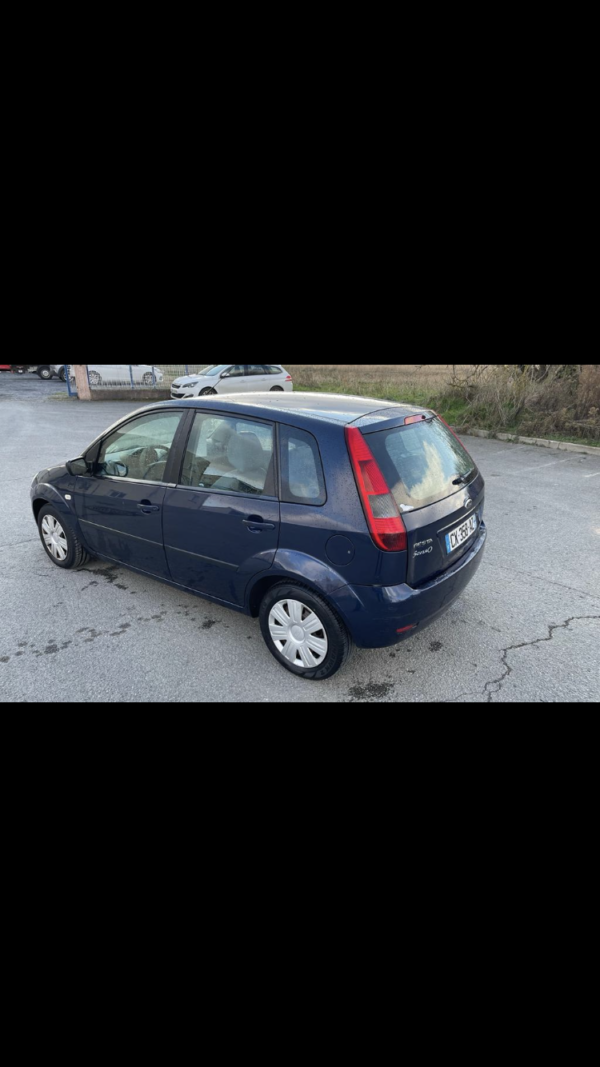 FORD FIESTA V 1.3i 70ch – Image 6